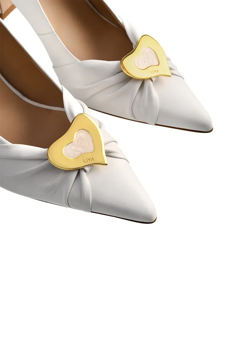 BETTY WHITE PUMPS