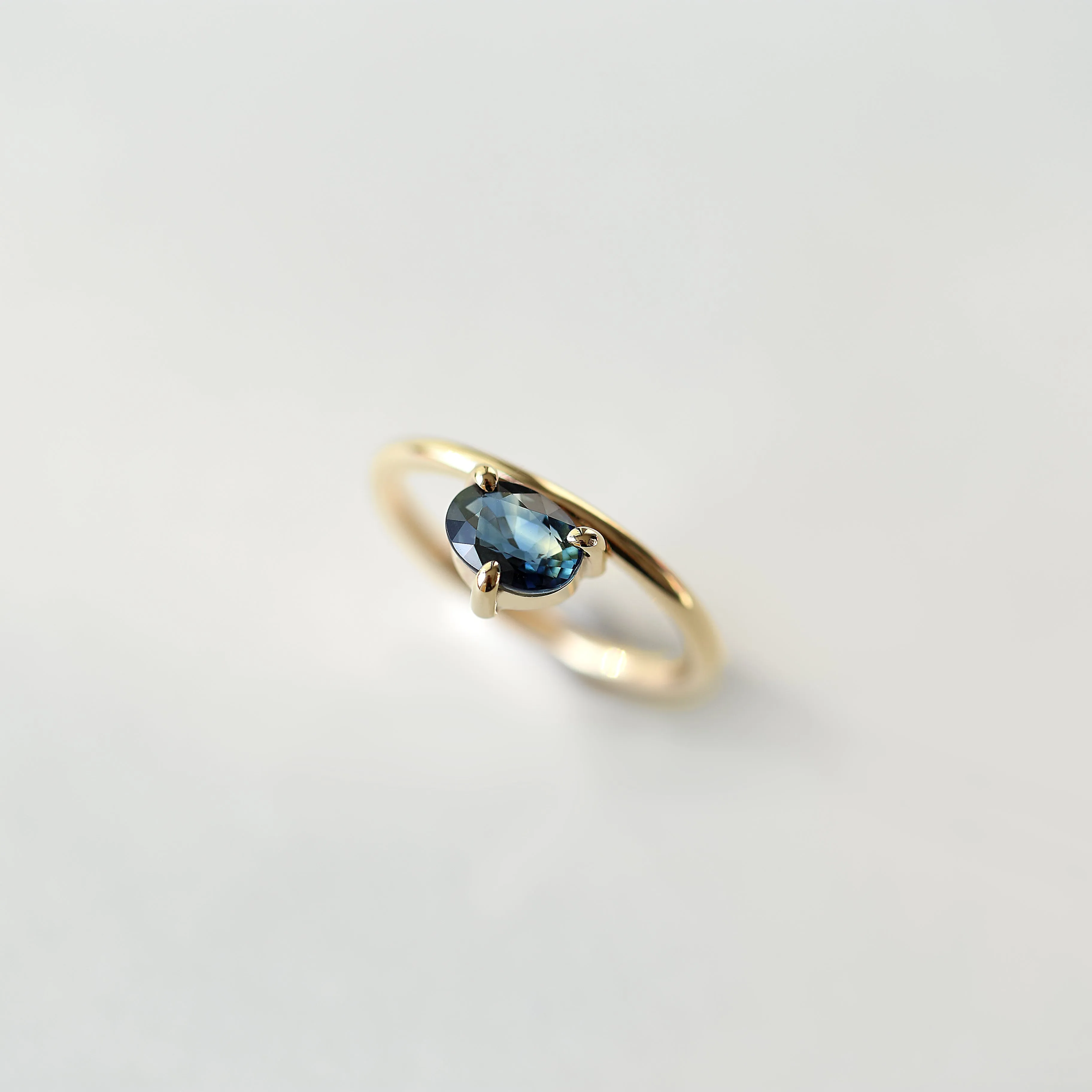 BICOLOR SAPPHIRE BOLD RING