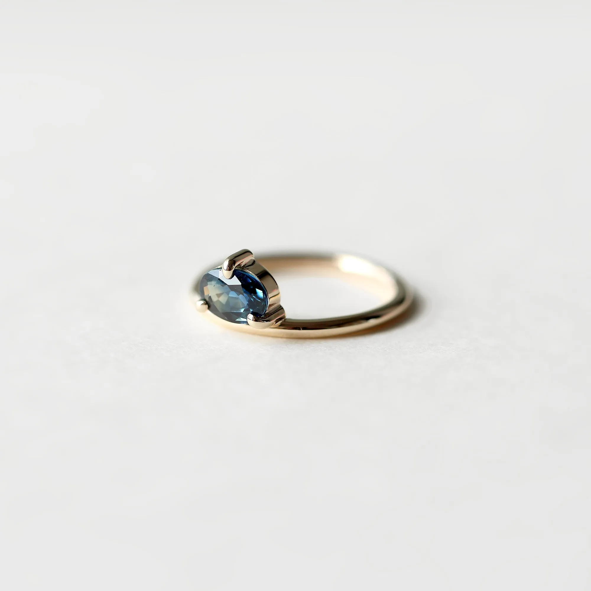 BICOLOR SAPPHIRE BOLD RING