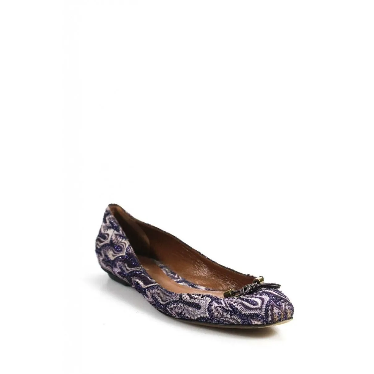Missoni, size 39 EU, purple & ivory metallic chevron knit over leather ballet flats with almond shaped toes, .5" heels & leather soles