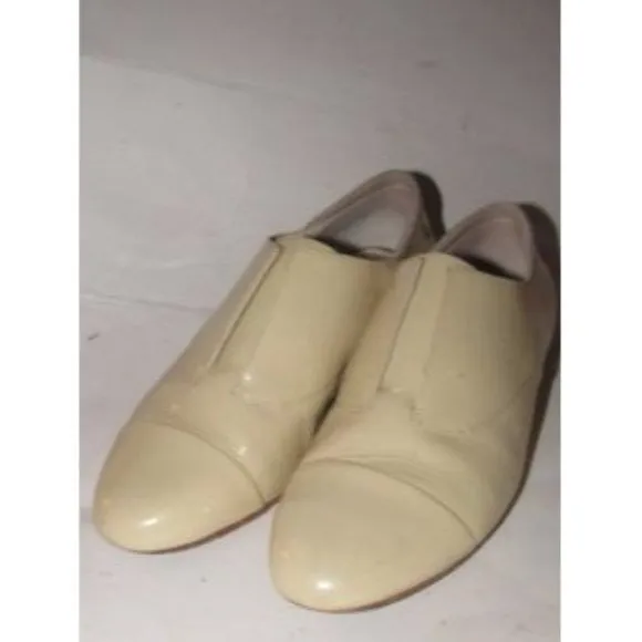 Tsubo Light Beige Pale Yellow Patent Loafer