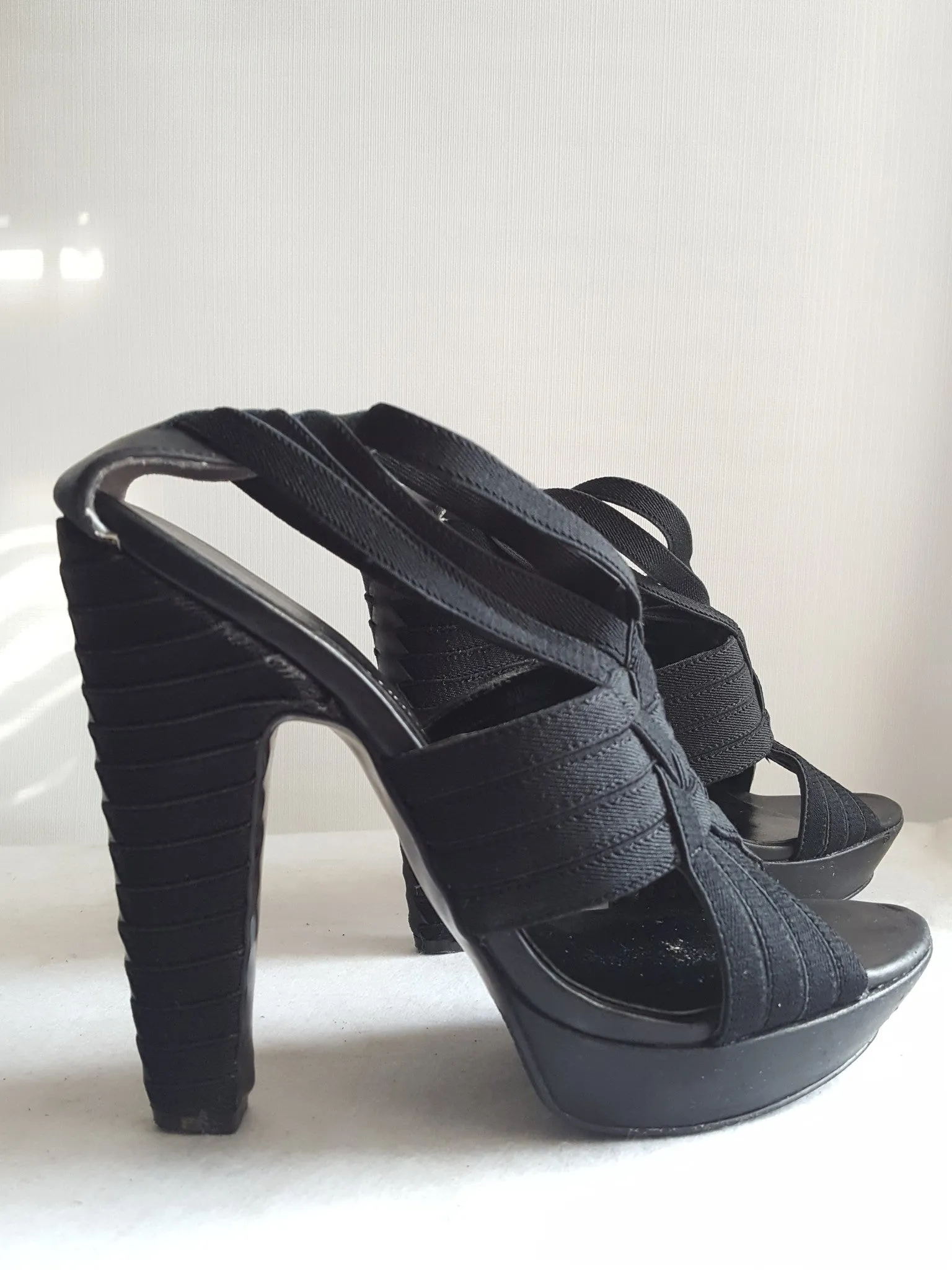 United Nude Elastic Tangle Hi Sandals sz. 39