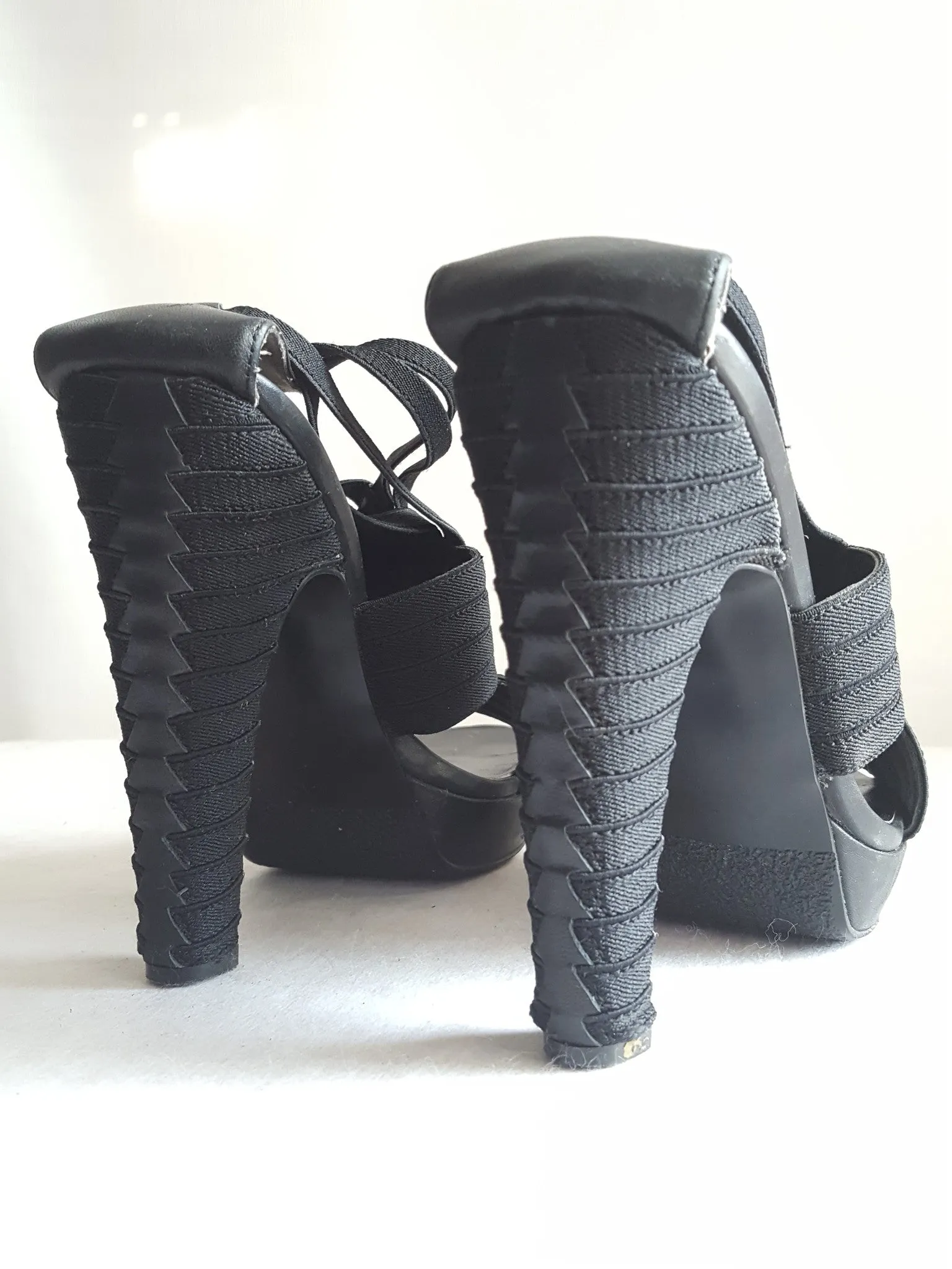 United Nude Elastic Tangle Hi Sandals sz. 39