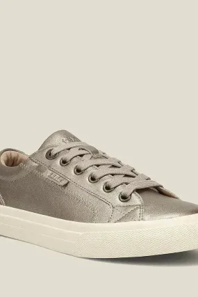 Women's Plim Soul Lux Sneakers in Champagne By Taos